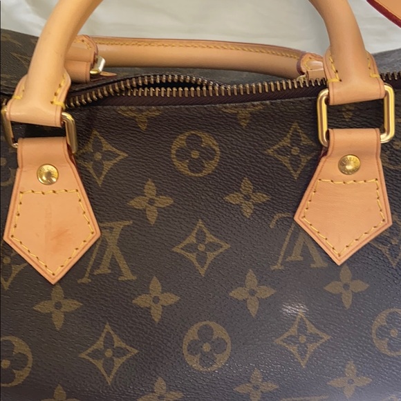 Louis Vuitton Handbags - Authentic Louis Vuitton speedy 30